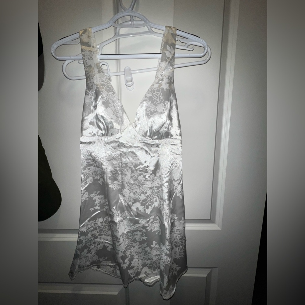 White mini dress with tie back